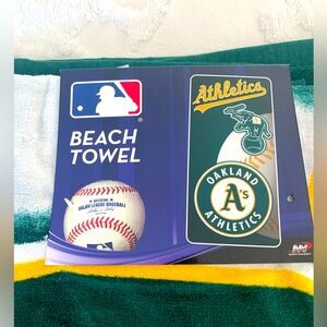 NWT MLB Oakland A’s Beach Towel: Green/ Yellow